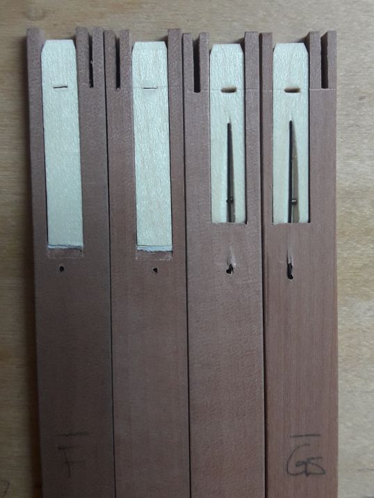 Fertige Springer mit Zungen