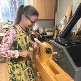 Drechseln an der Fußdrechselbank