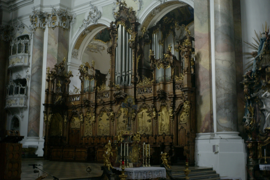 Ottobeuren, Chorgestühl mit Orgel
