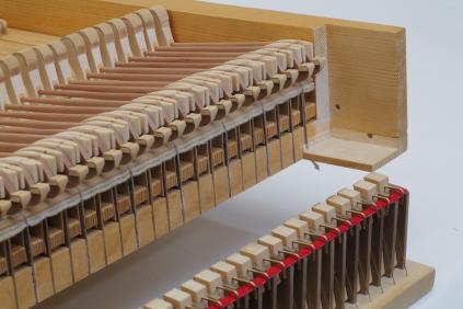 Die Auslöser-Leiste kann für Regulierungen an den Schnäbeln leicht und servicefreundlich entfernt werden.