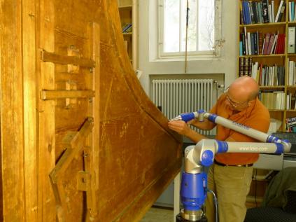 Vermessung Unterboden mit Hebeln