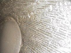 upper labium traces of manufacturing