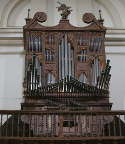 Frechilla (Palencia), Pfarrkirche Santa Maria