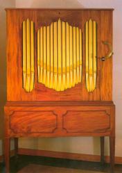 Bethersden (bei Ashford), Kent; Colt Clavier Collection, Kirchenorgel mit Walzenspielwerk, spätes 18. Jahrhundert