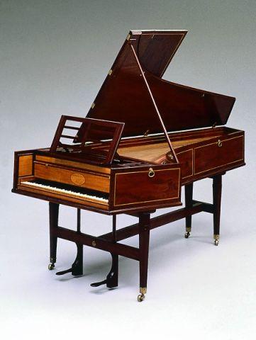 Hammerflügel, model "Elegant" by Broadwood & Sons