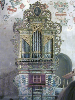 Abb. 6-1: Die Orgel von Tlacochahuaya, Mexico